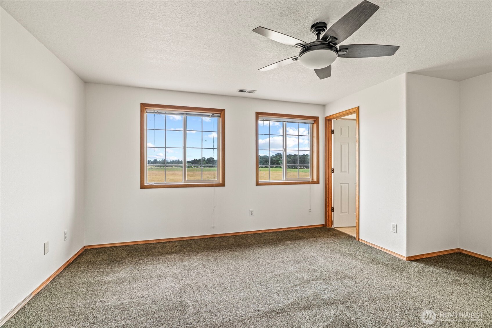 187 McClure , Winlock, WA 98596