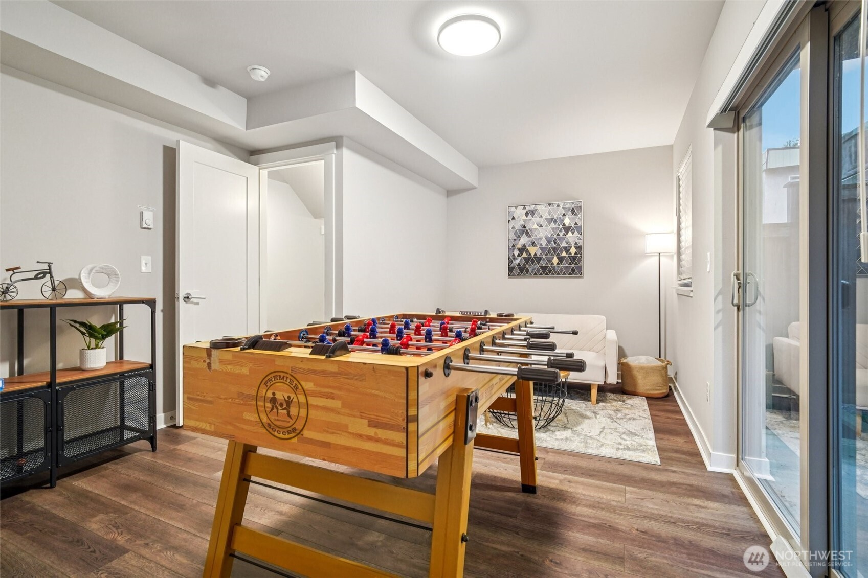 4908 S Willow Street #B, Seattle, WA 98118