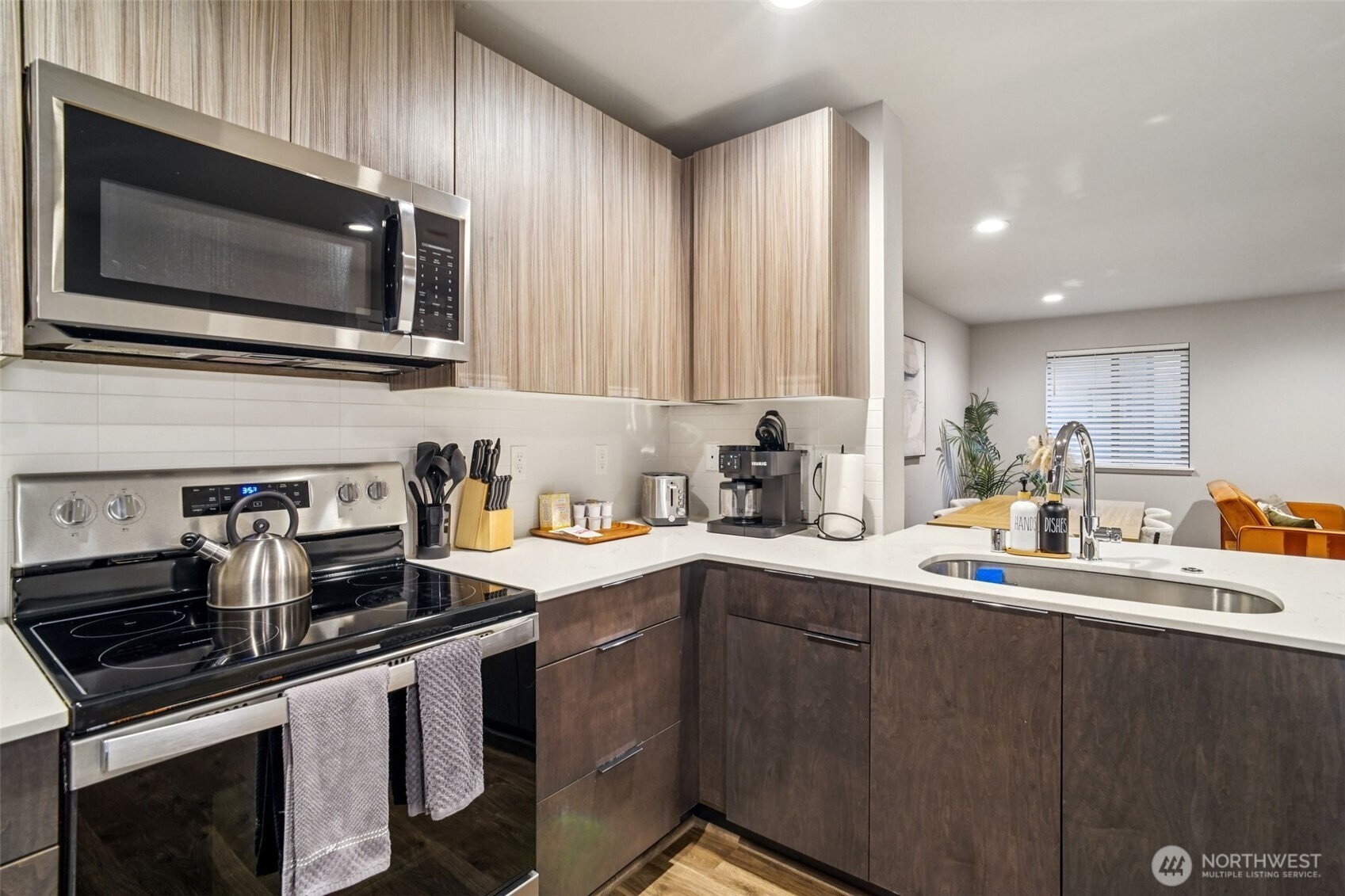 4908 S Willow Street #B, Seattle, WA 98118