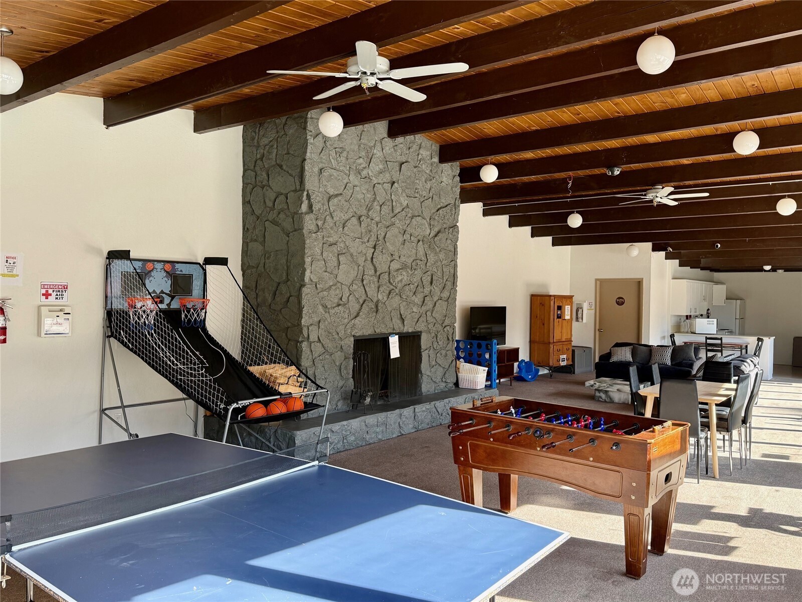 9623 S 248th #B11, Kent, WA 98030