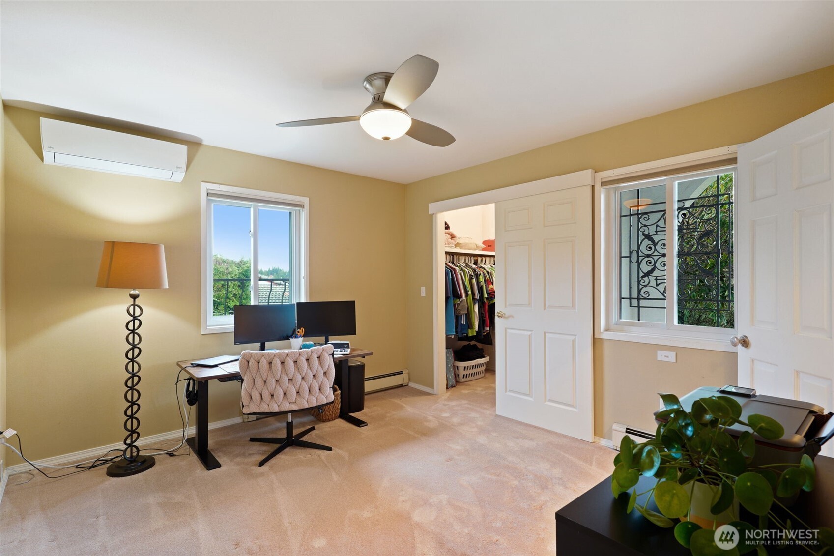 13710 SE 251st Place , Kent, WA 98042