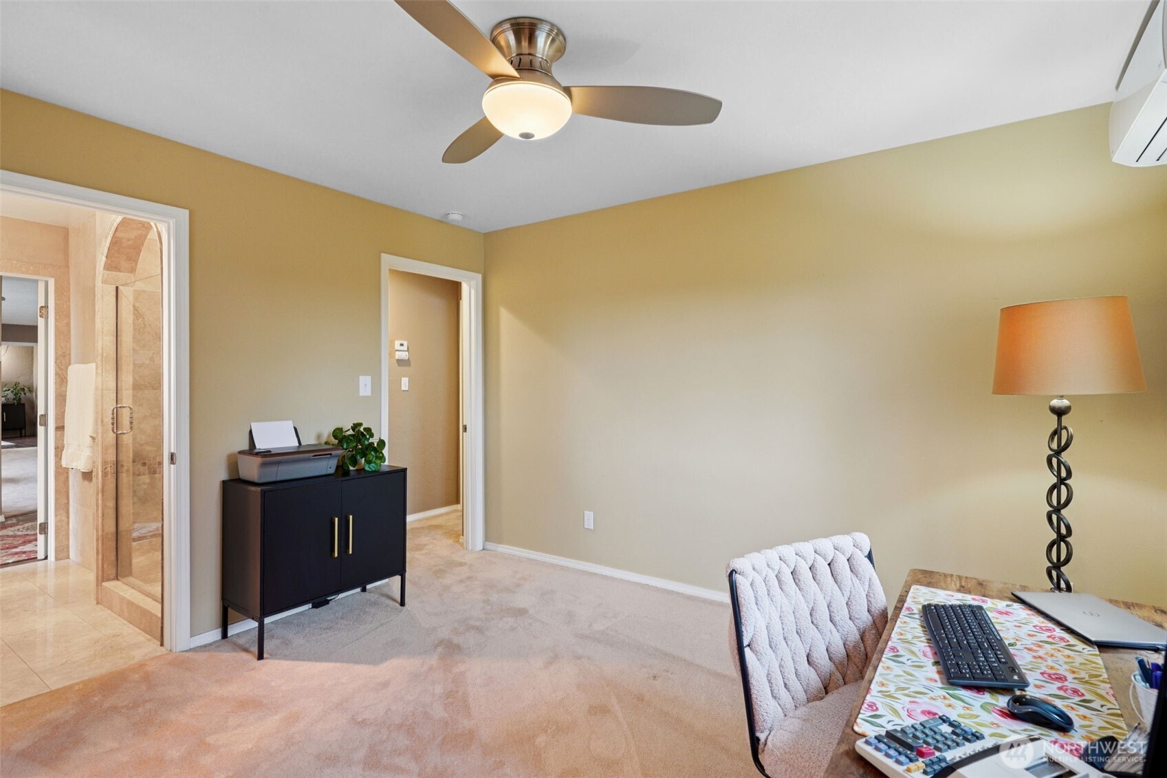 13710 SE 251st Place , Kent, WA 98042