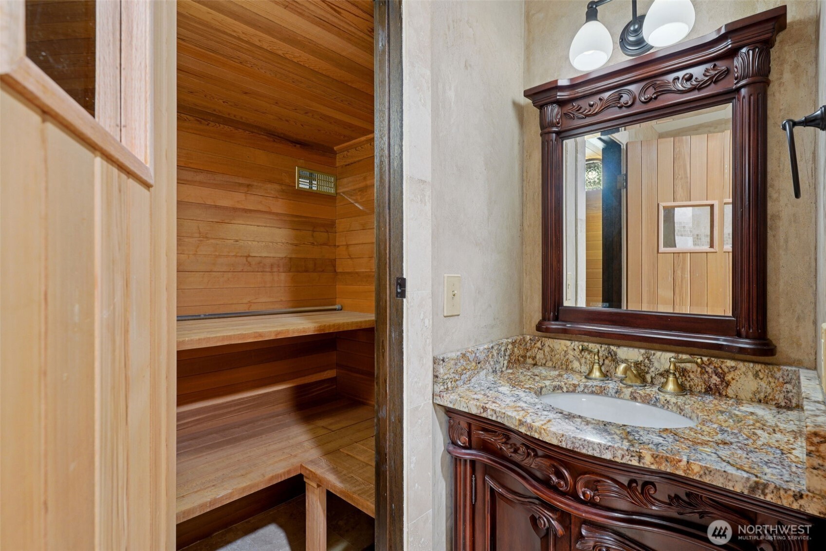 13710 SE 251st Place , Kent, WA 98042