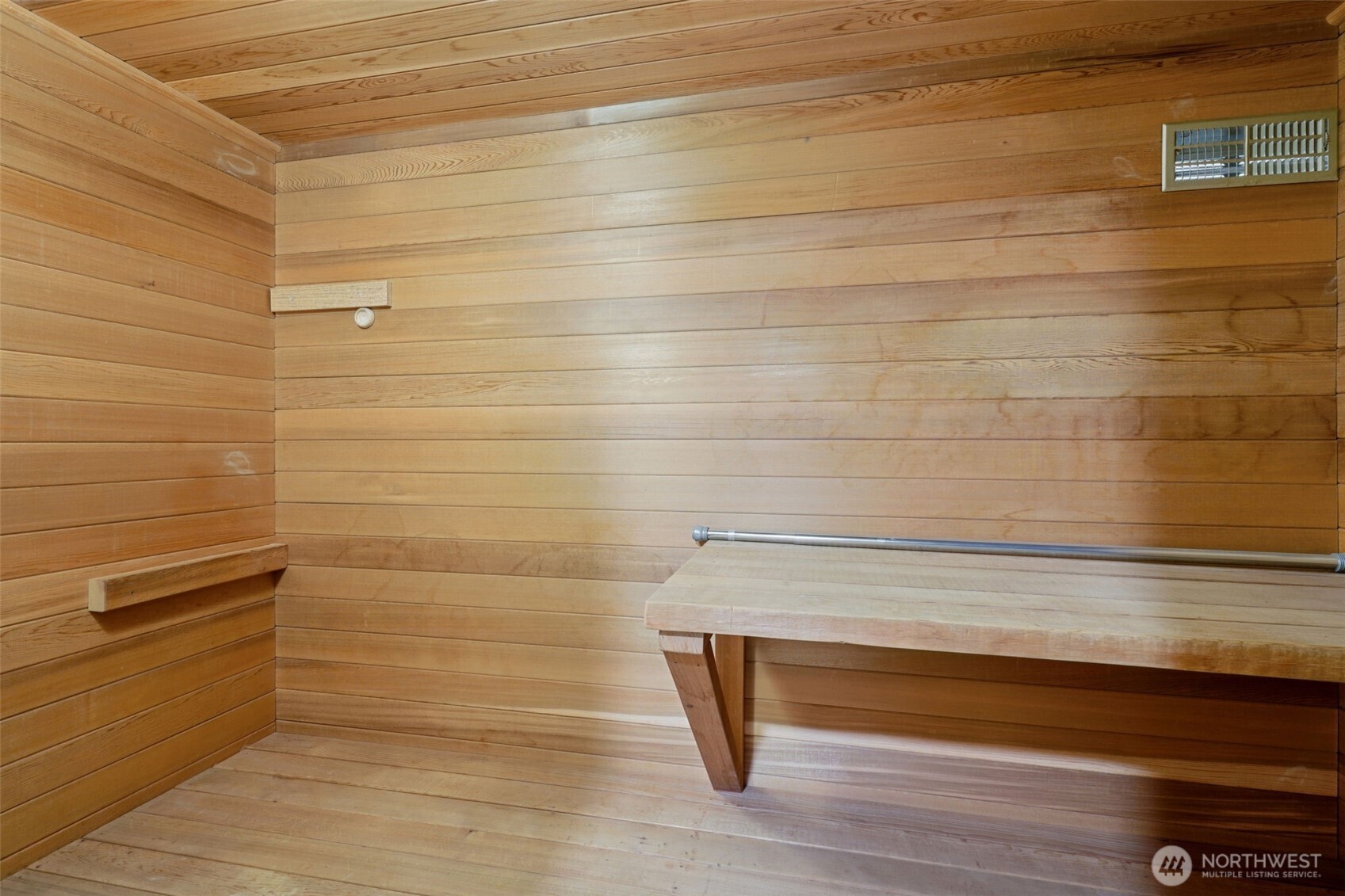 13710 SE 251st Place , Kent, WA 98042