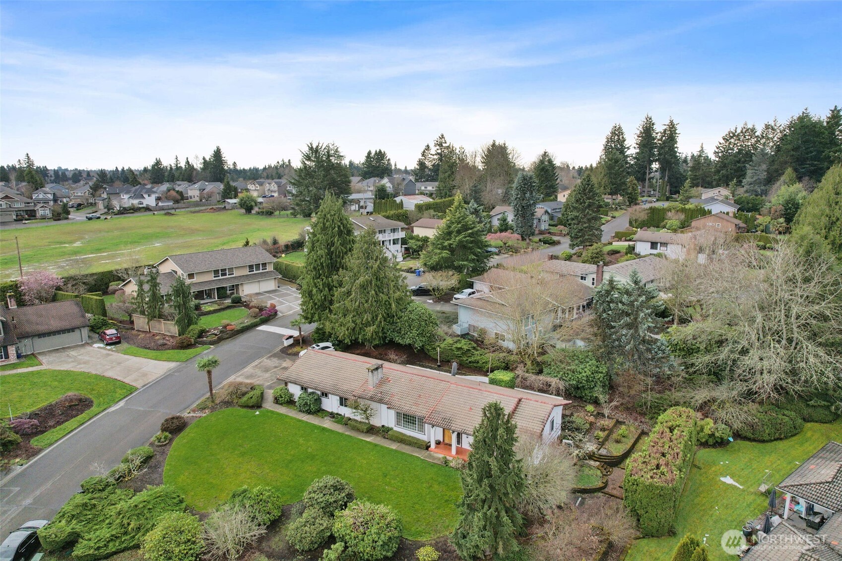 13710 SE 251st Place , Kent, WA 98042