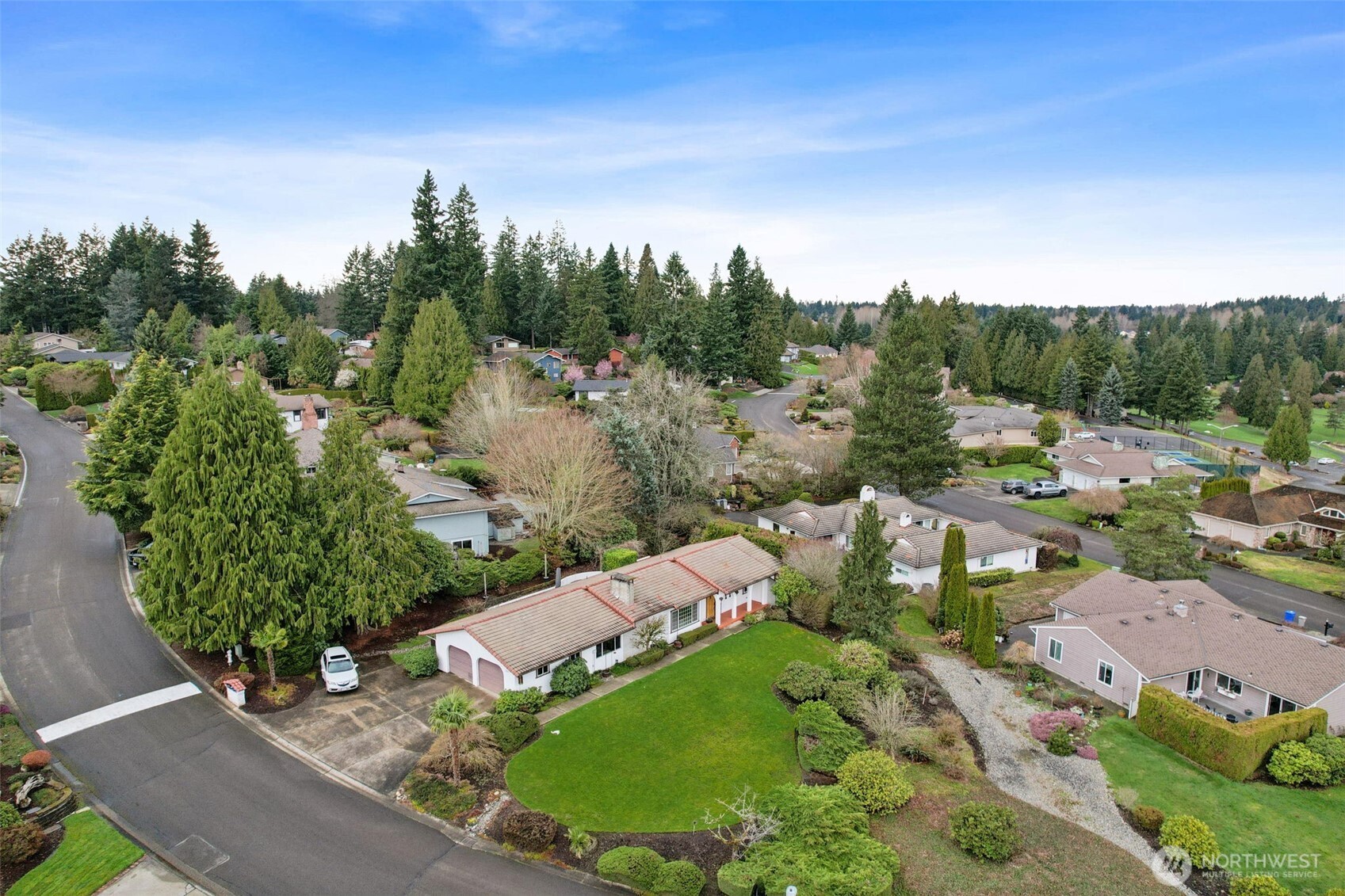 13710 SE 251st Place , Kent, WA 98042