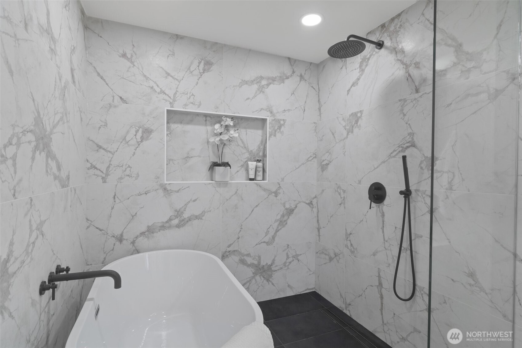 3414 166th Place SW, Lynnwood, WA 98037