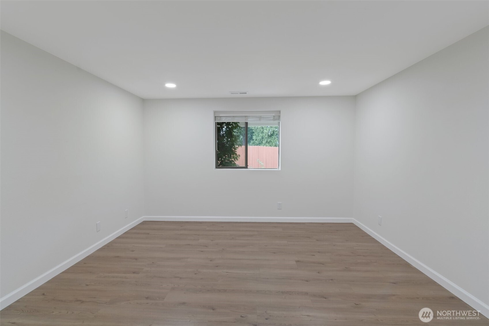 3414 166th Place SW, Lynnwood, WA 98037