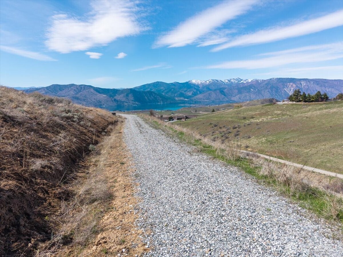 562 Chelan Ranch Road , Chelan, WA 98816