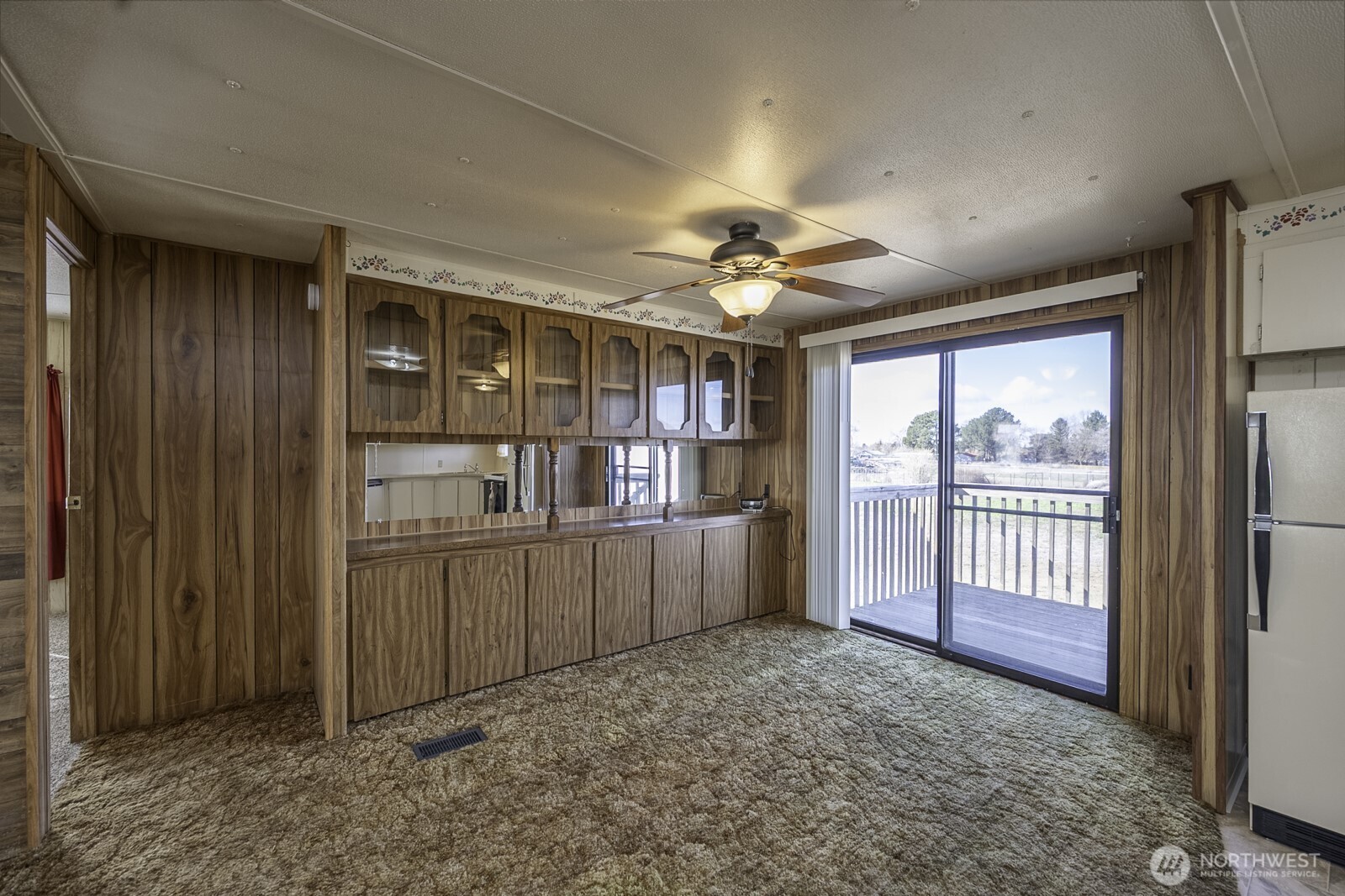 4934 Road M NE , Moses Lake, WA 98837-8607