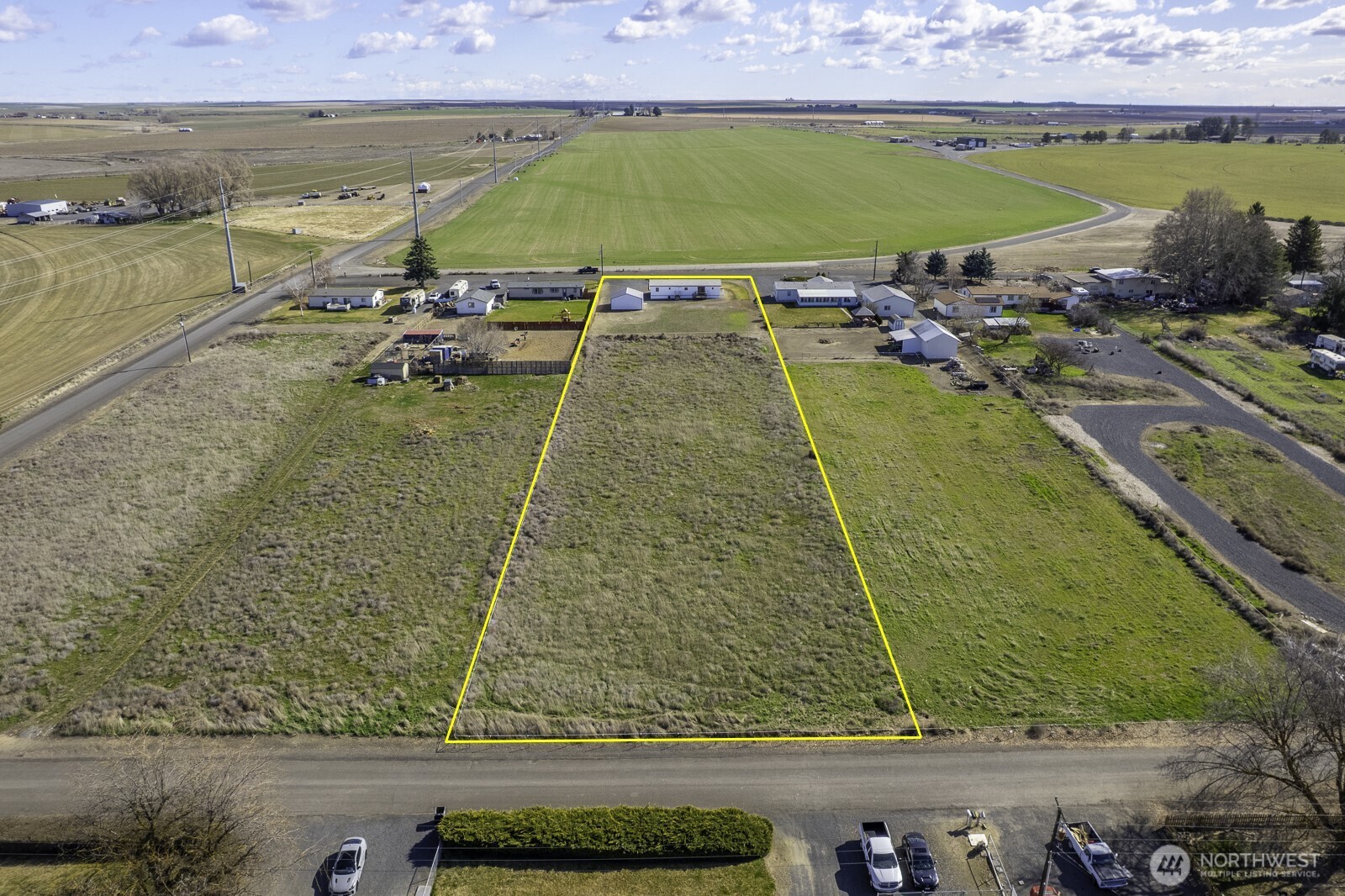 4934 Road M NE , Moses Lake, WA 98837-8607