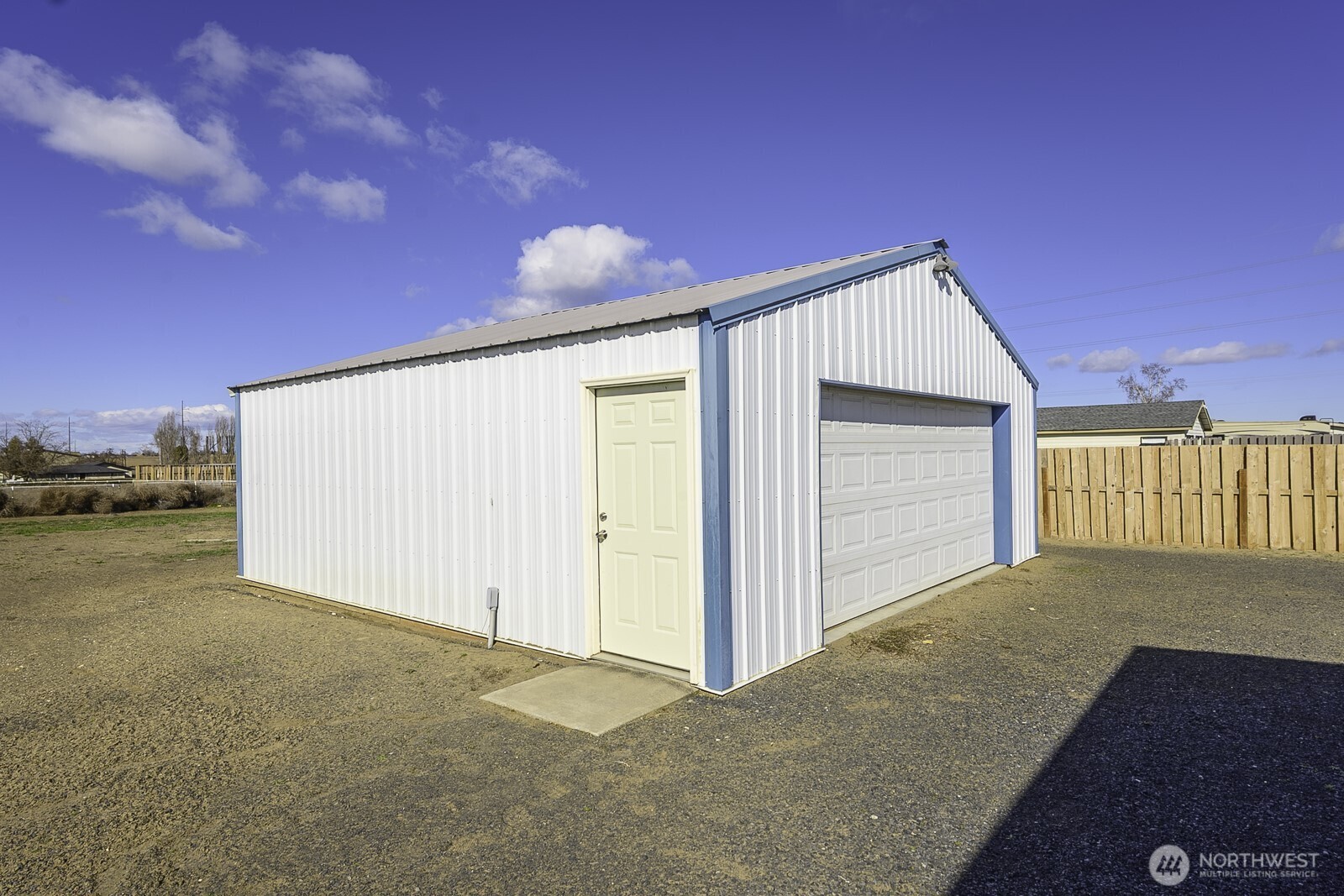 4934 Road M NE , Moses Lake, WA 98837-8607