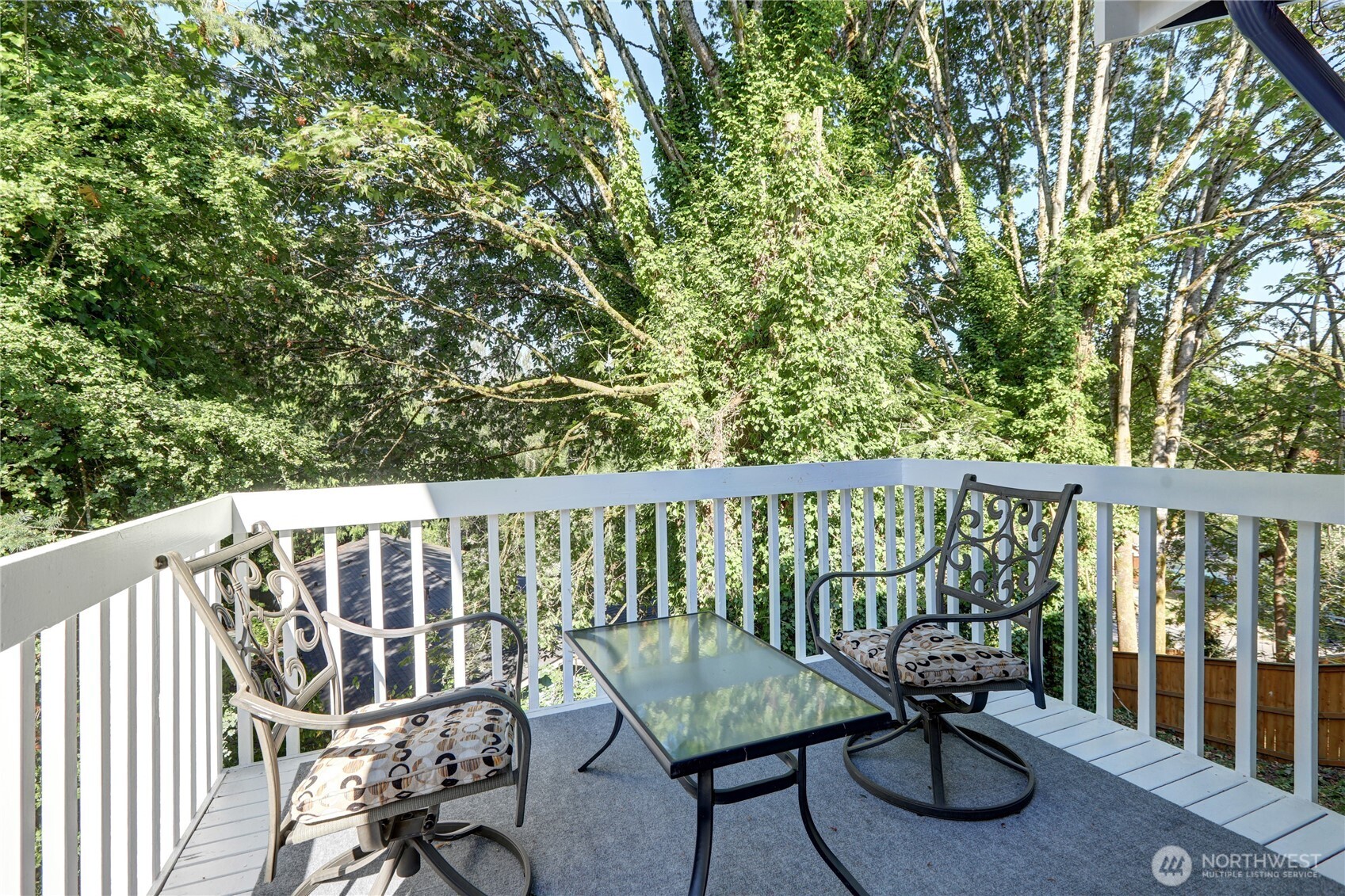 25119 18th Avenue S, Des Moines, WA 98198