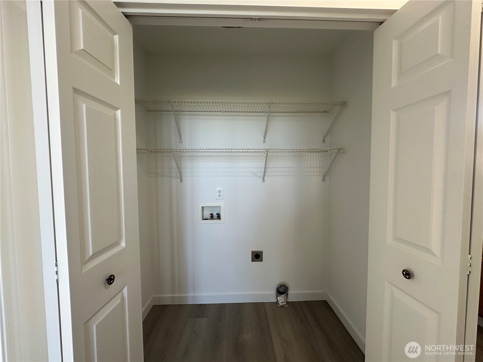 570 Canal Drive NE, Ocean Shores, WA 98569