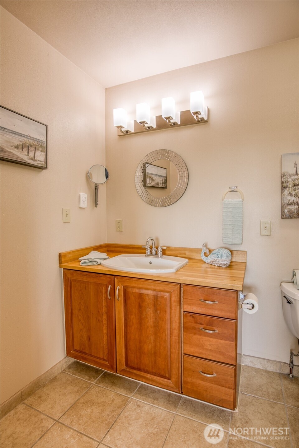 1143 Greenview Avenue SW, Ocean Shores, WA 98569