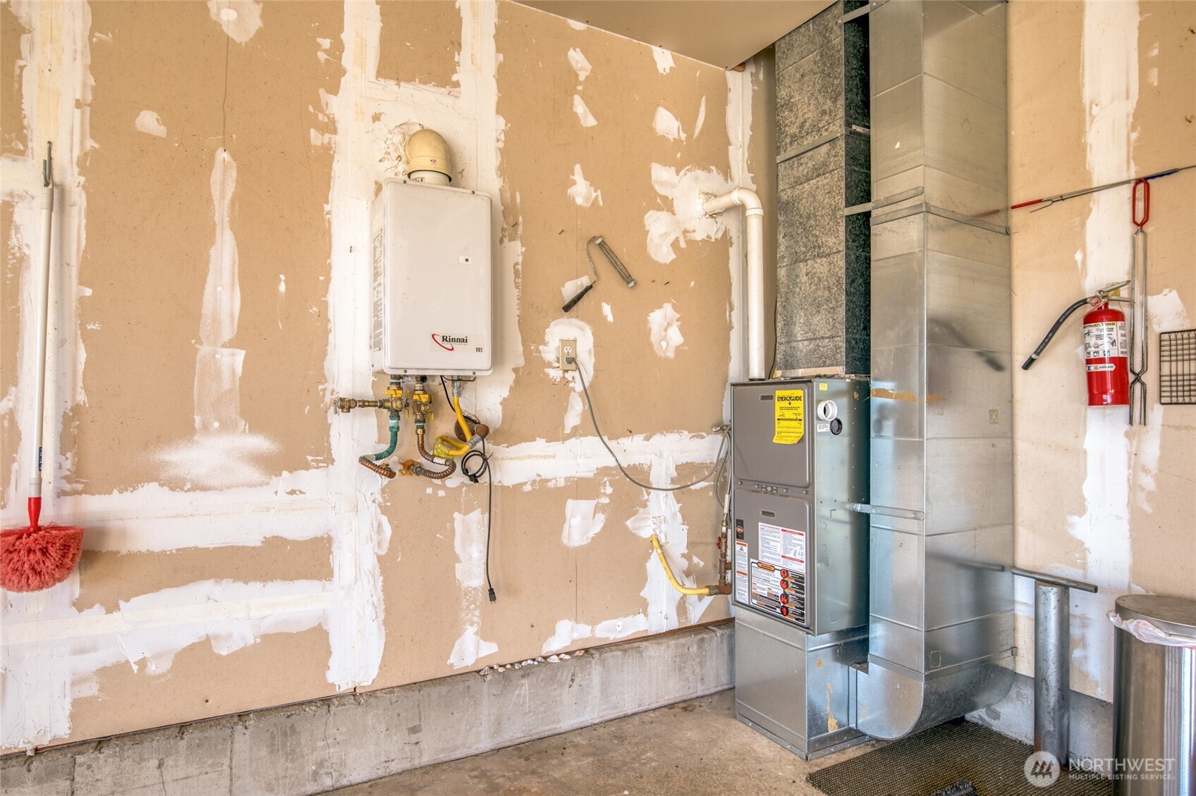 1143 Greenview Avenue SW, Ocean Shores, WA 98569