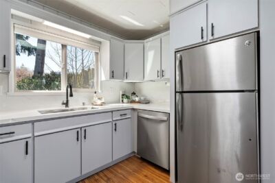 16714 Pleasant Beach Drive SE, Yelm, WA 98597 - Photo 12