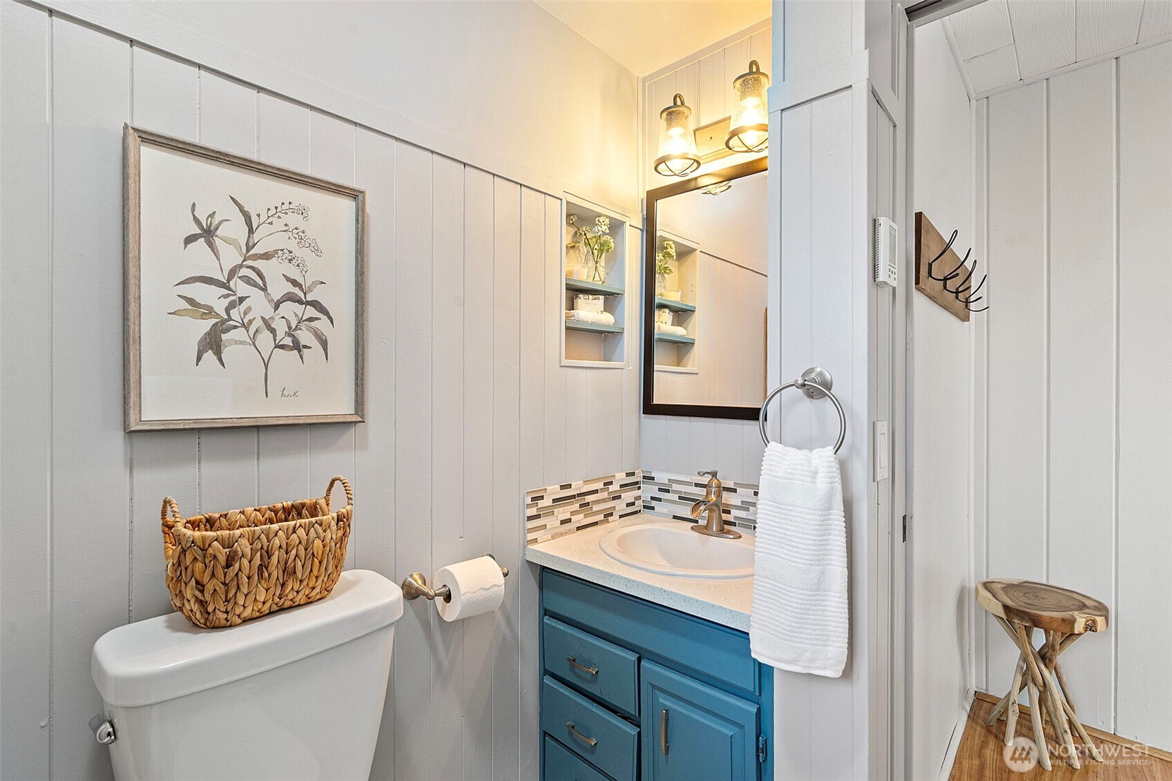 16714 Pleasant Beach Drive SE, Yelm, WA 98597