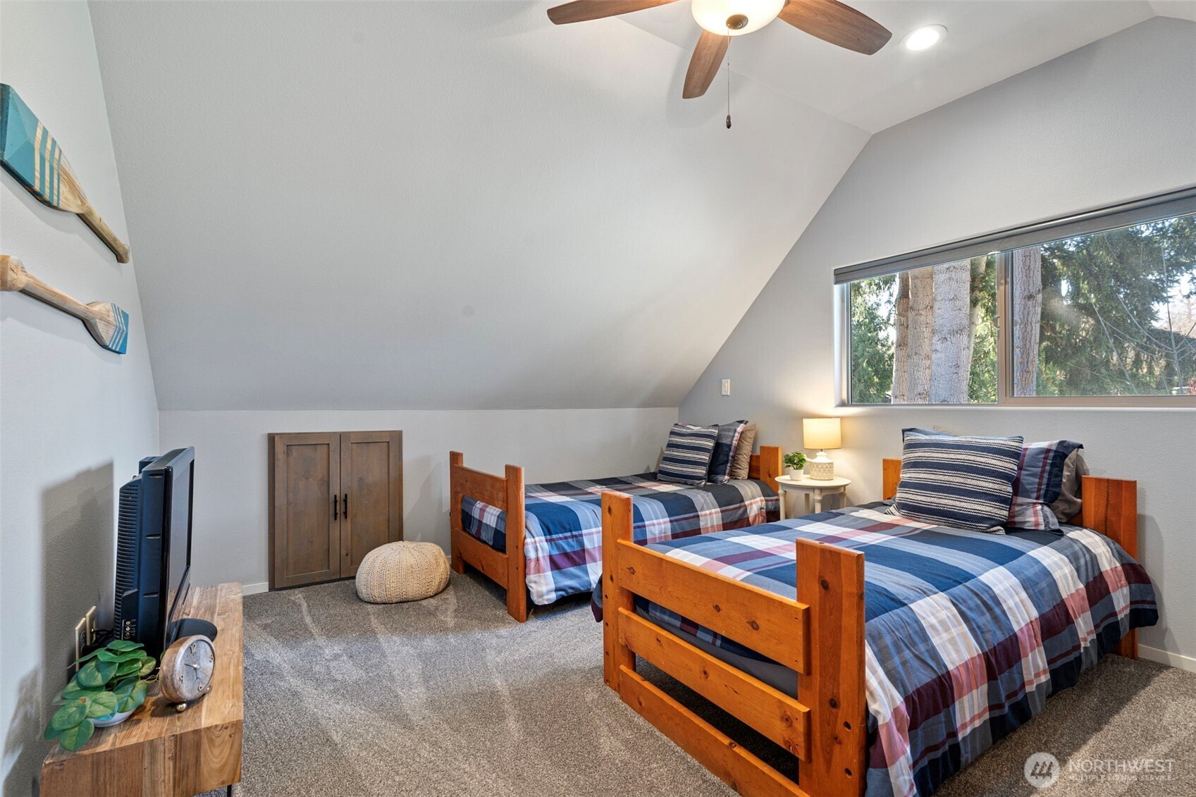 16714 Pleasant Beach Drive SE, Yelm, WA 98597