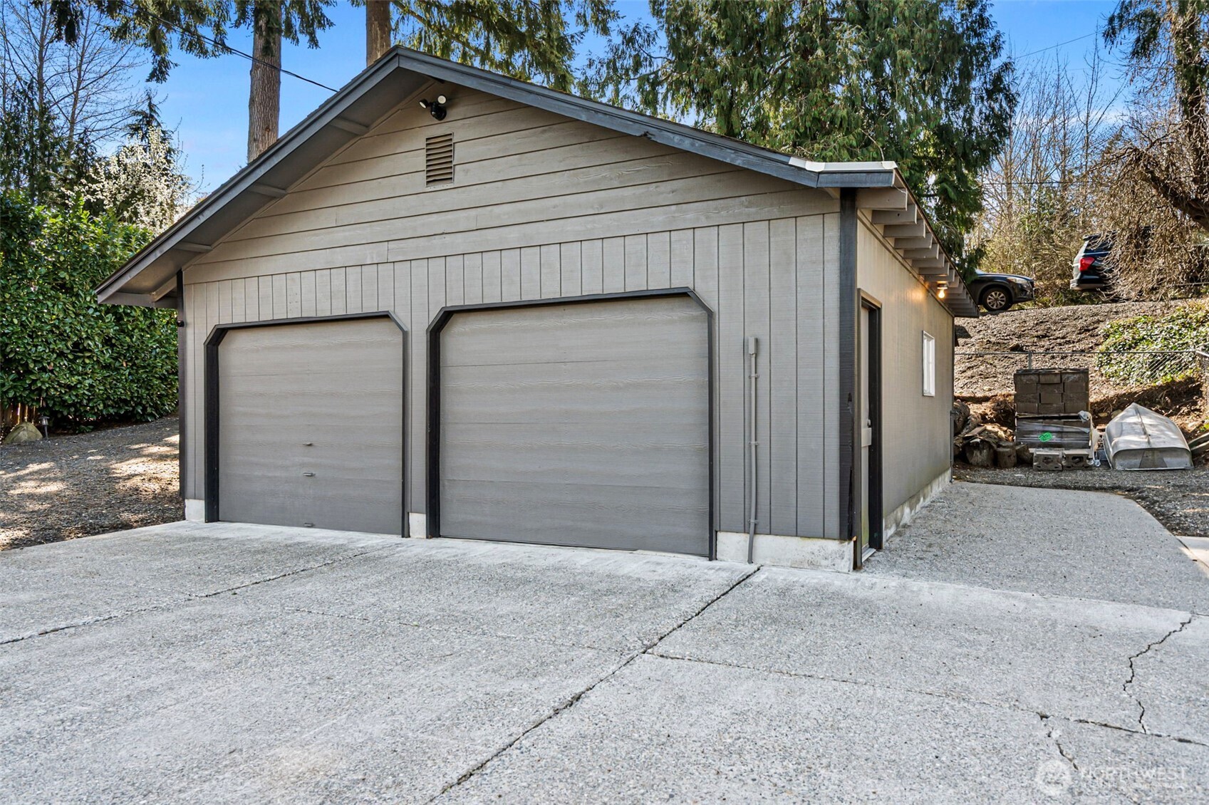 16714 Pleasant Beach Drive SE, Yelm, WA 98597