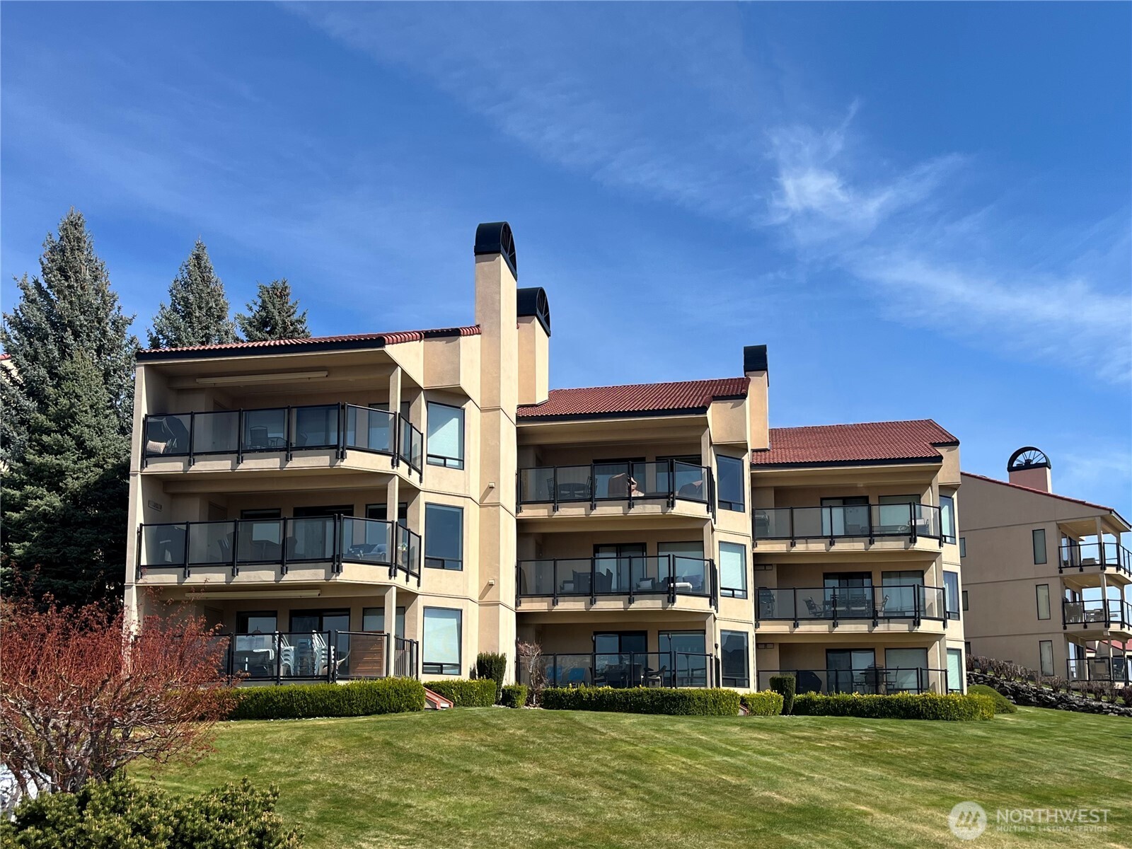 100 Lake Chelan Shores Drive #19-2, Chelan, WA 98816
