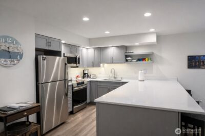 100 Lake Chelan Shores Drive #19-2, Chelan, WA 98816 - Photo 5