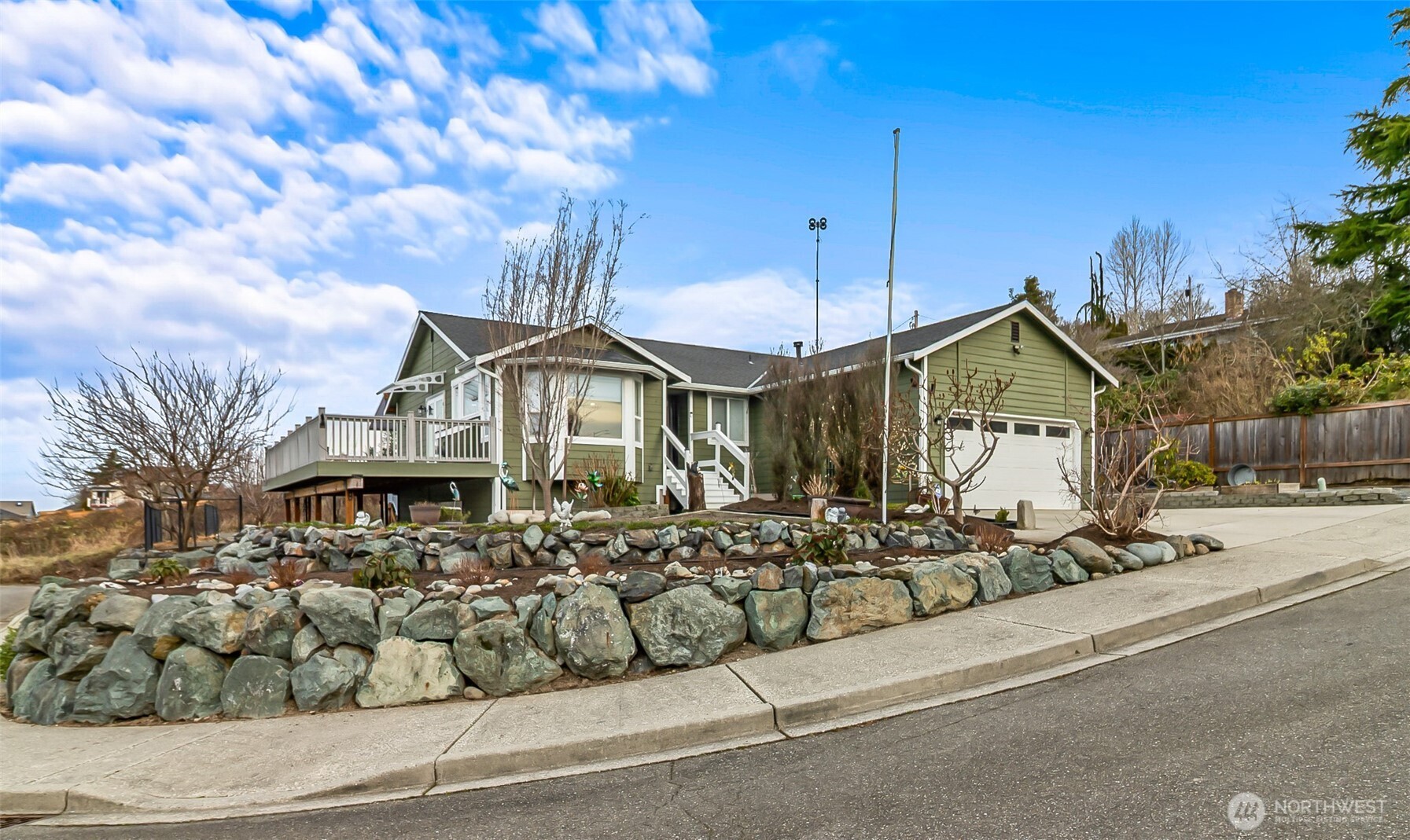 6811 54th Place NE, Marysville, WA 98270