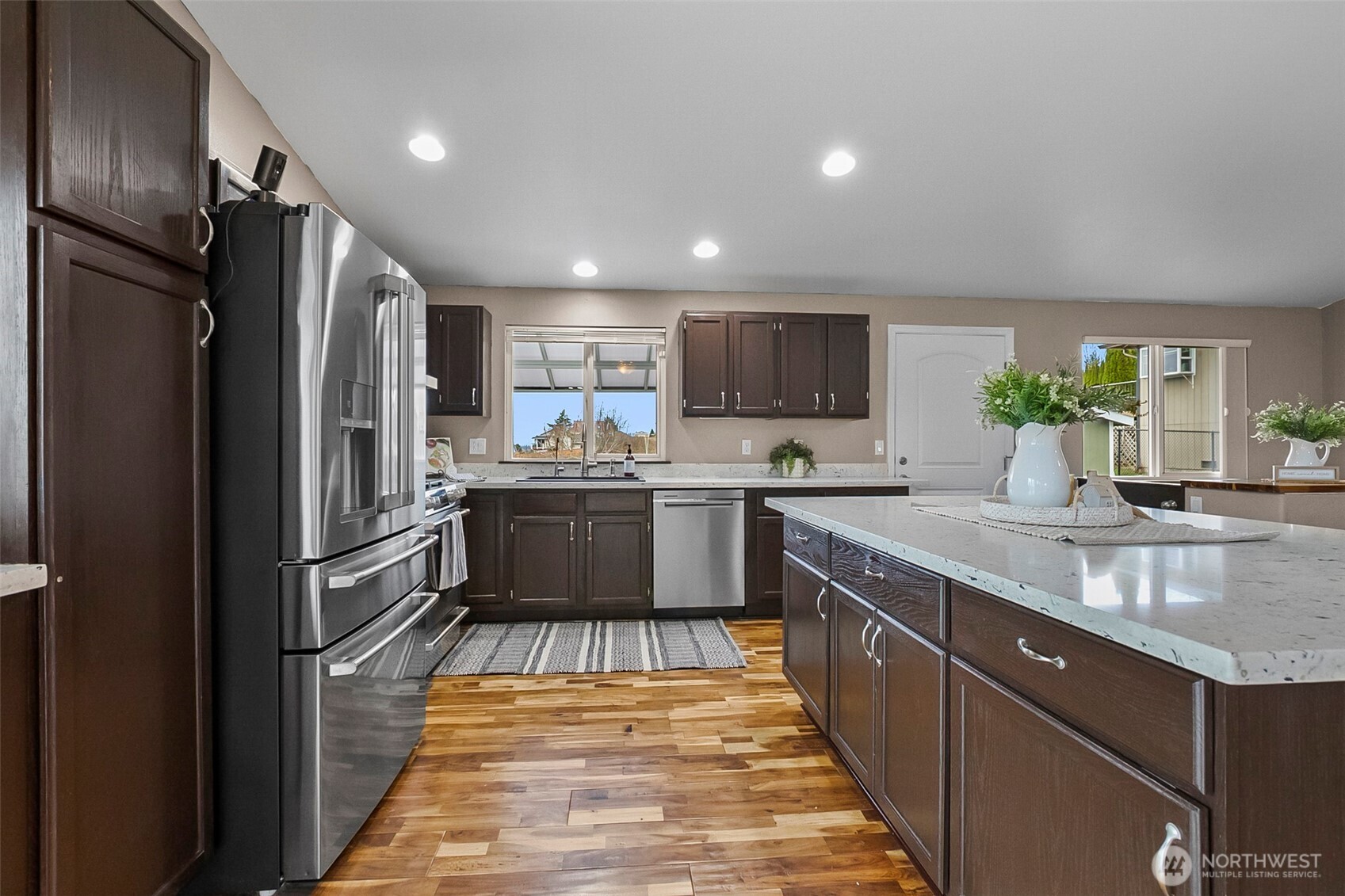 6811 54th Place NE, Marysville, WA 98270