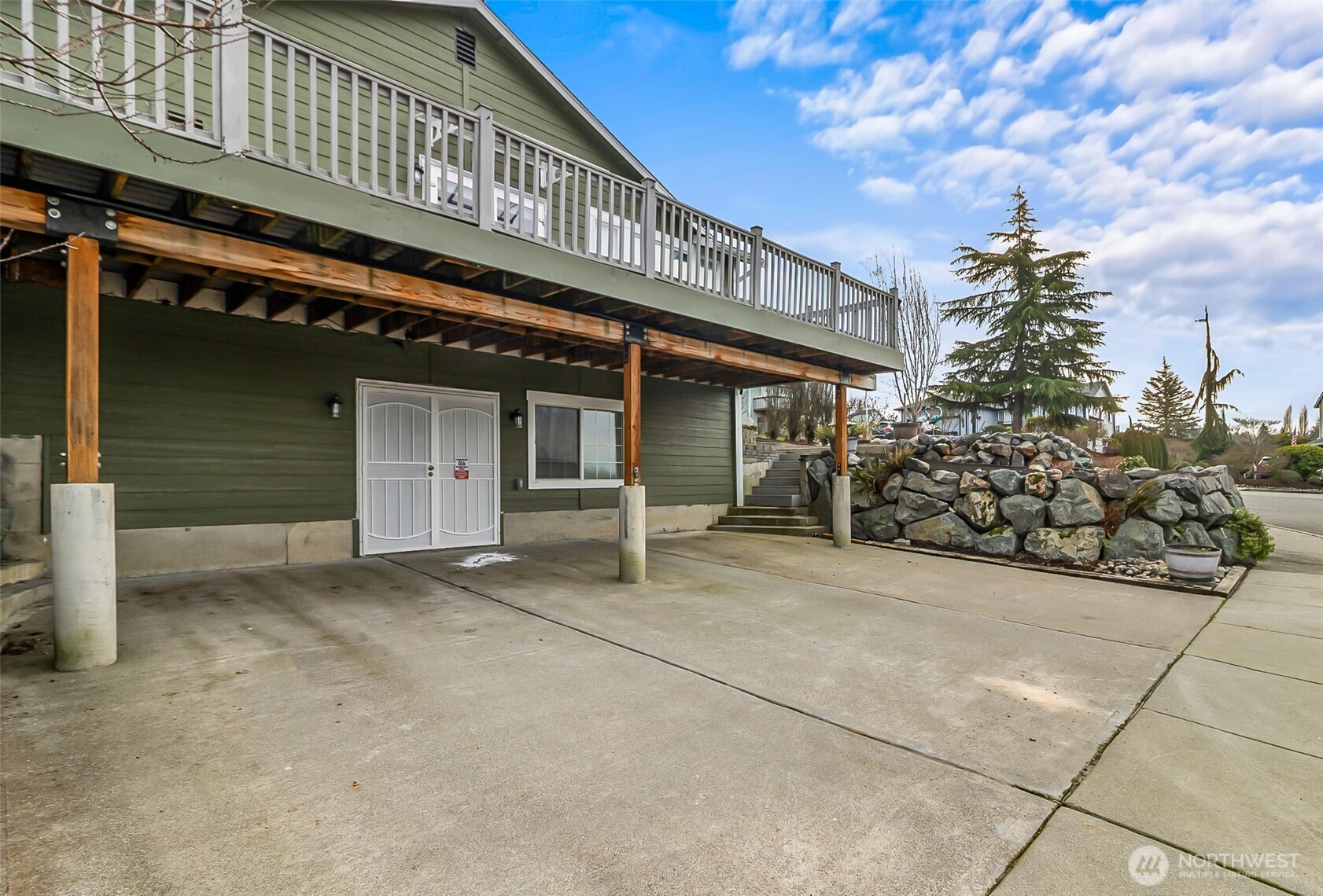 6811 54th Place NE, Marysville, WA 98270
