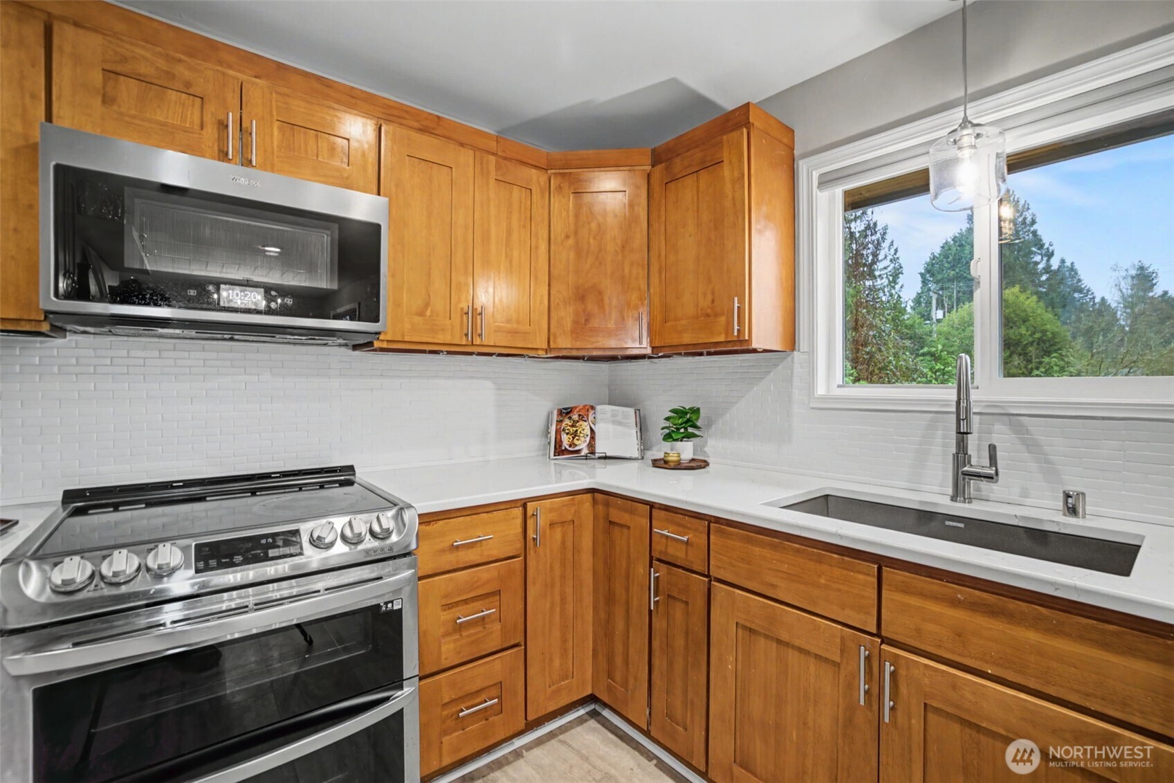 11447 5th Avenue S, Seattle, WA 98168