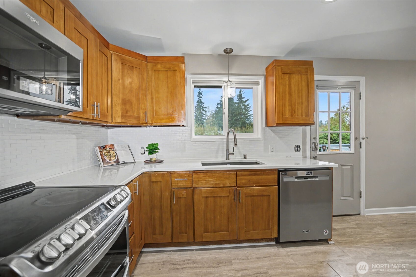 11447 5th Avenue S, Seattle, WA 98168