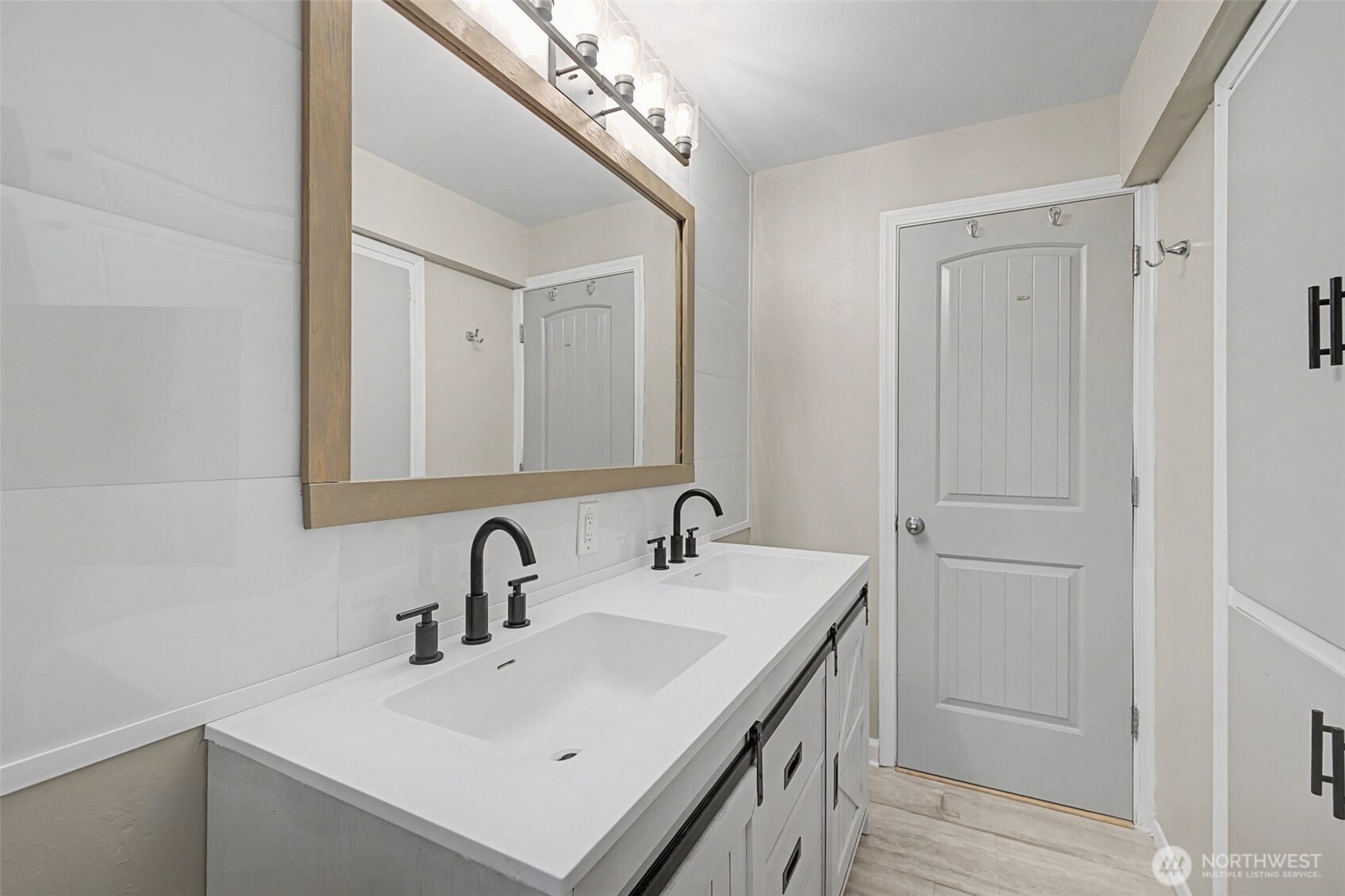 11447 5th Avenue S, Seattle, WA 98168