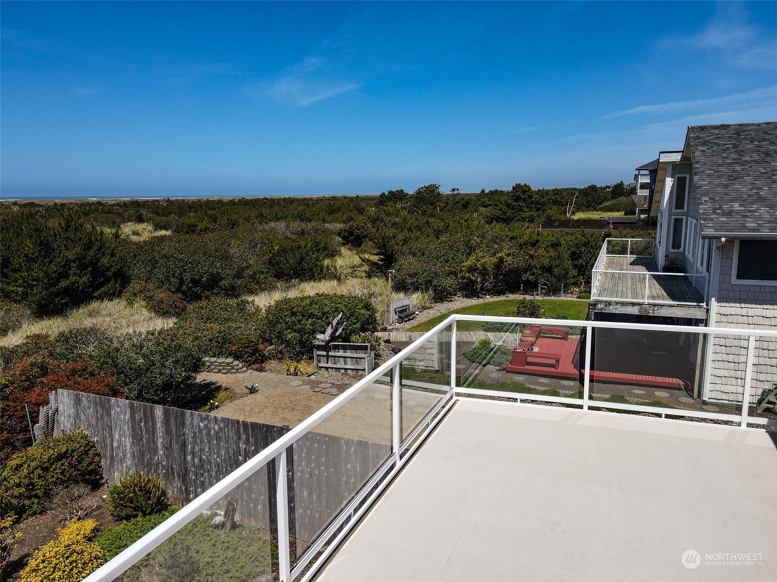 935 S Sand Dune Avenue SW, Ocean Shores, WA 98569