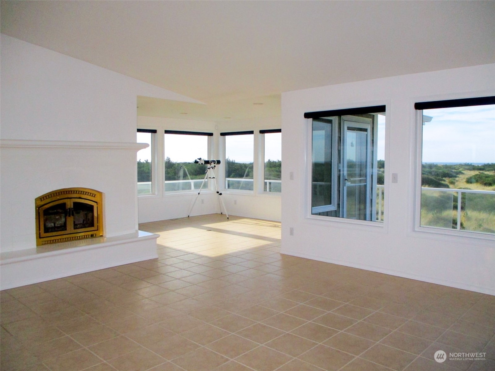 935 S Sand Dune Avenue SW, Ocean Shores, WA 98569