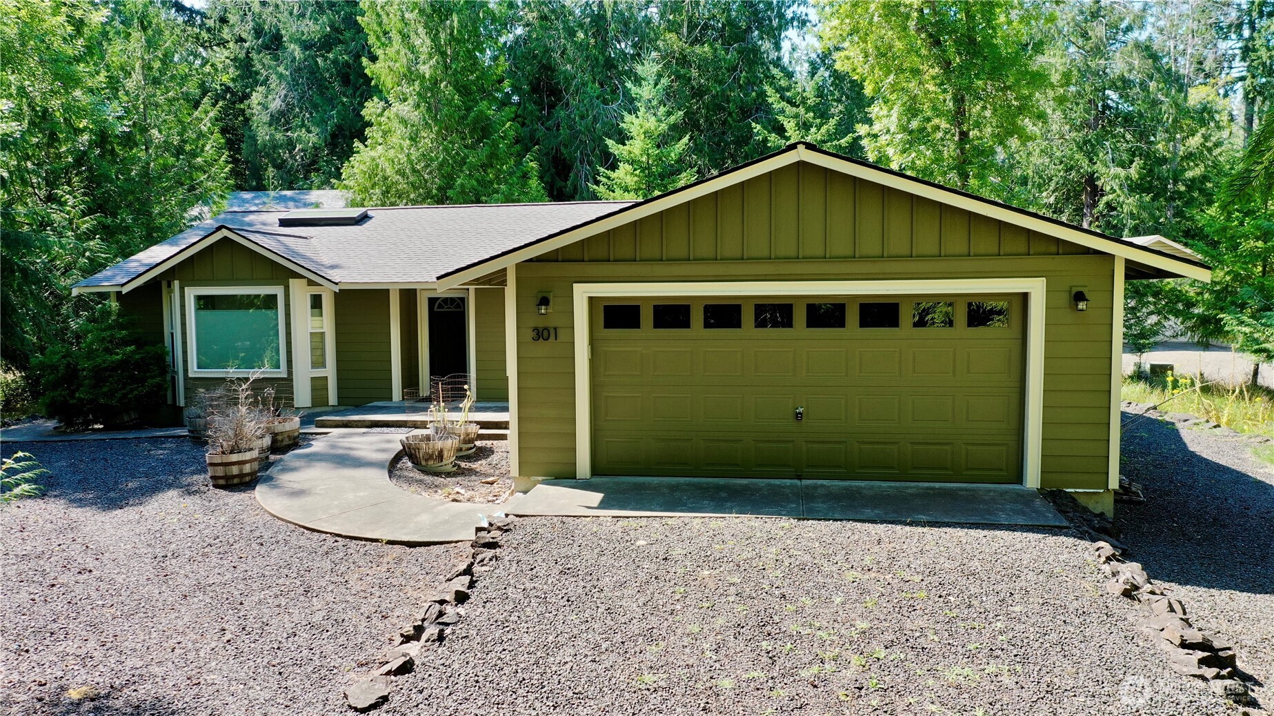301 Pointes Drive E, Shelton, WA 98584