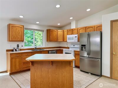 301 Pointes Drive E, Shelton, WA 98584 - Photo 17