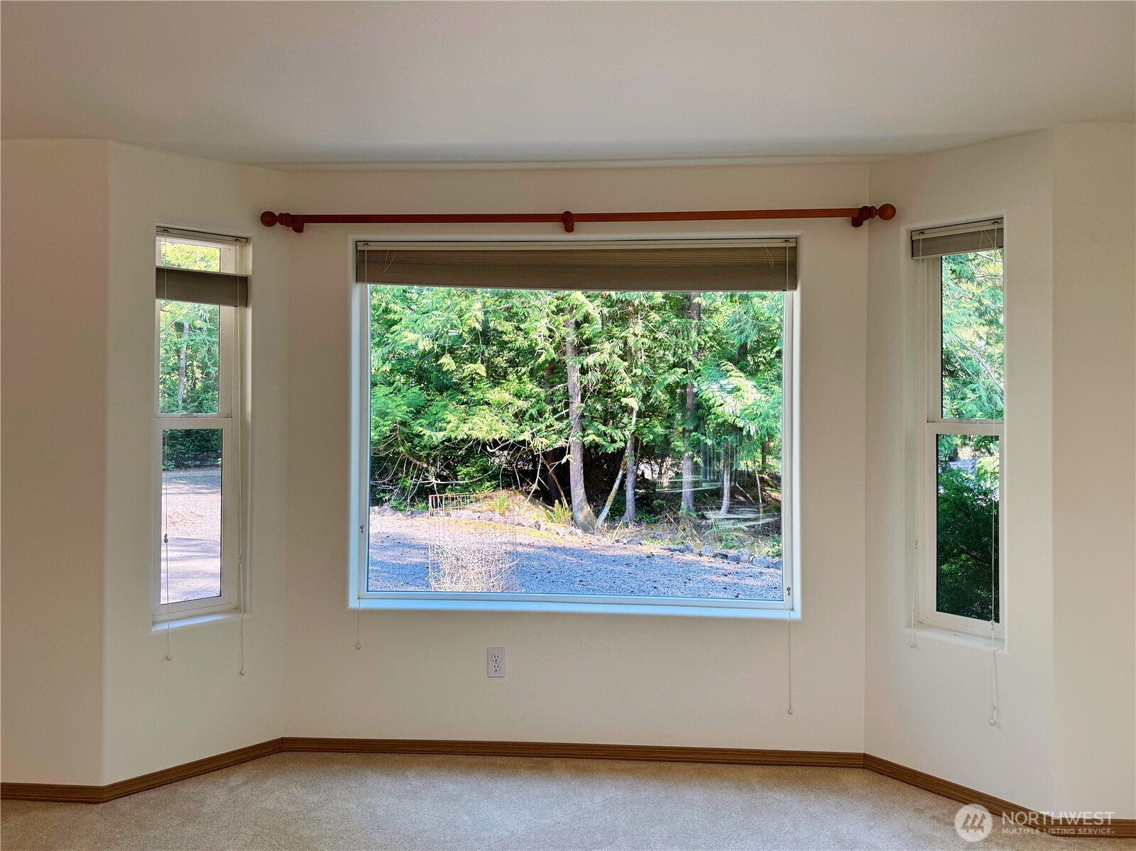 301 Pointes Drive E, Shelton, WA 98584