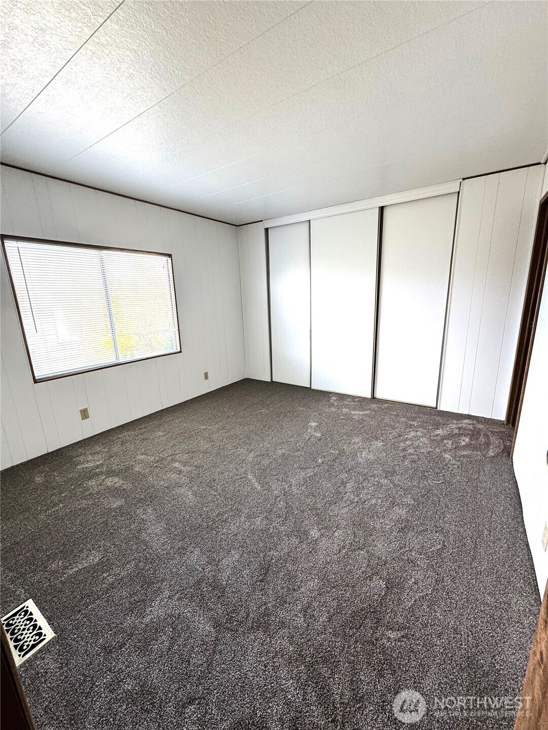 1402 22nd Street NE #5, Auburn, WA 98002