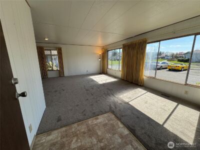 1402 22nd Street NE #5, Auburn, WA 98002 - Photo 4