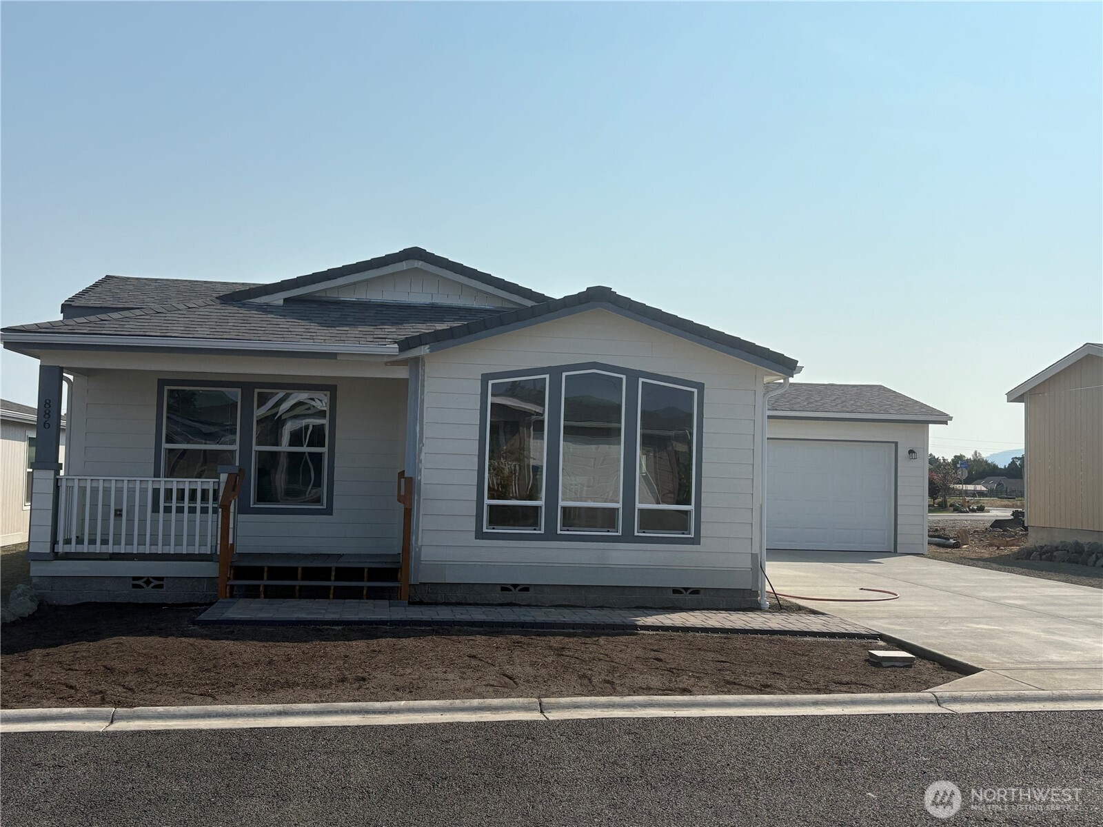 886 N Rock Rose Avenue , Sequim, WA 98382-9552