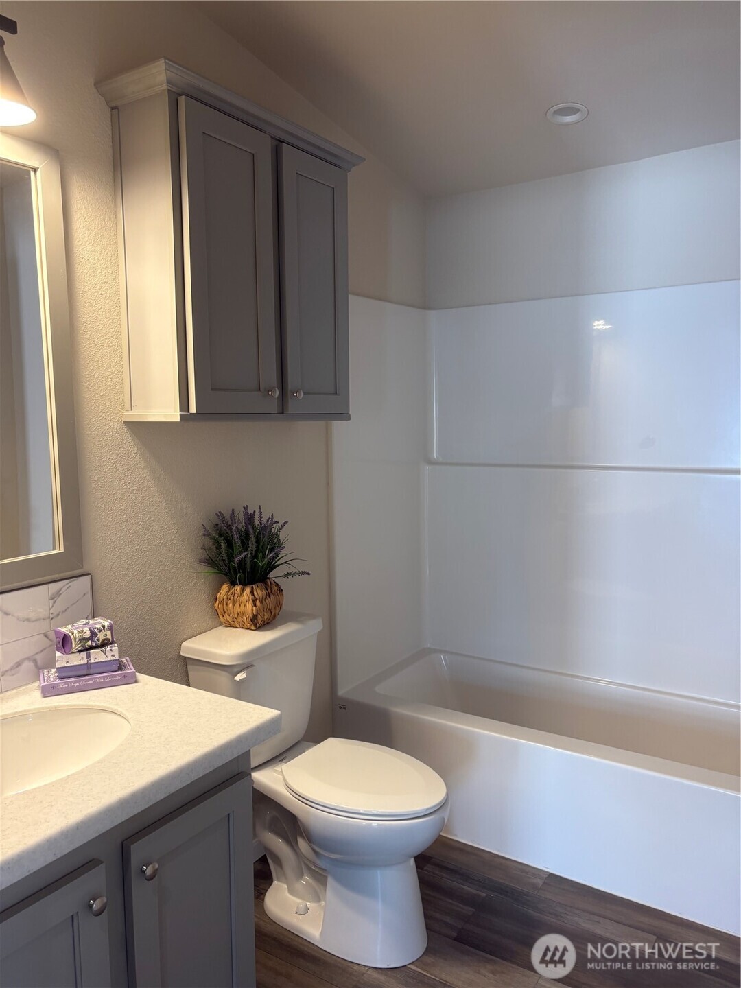 886 N Rock Rose Avenue , Sequim, WA 98382-9552