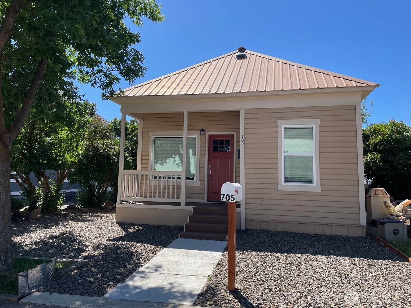 705 N Water Street , Ellensburg, WA 98926