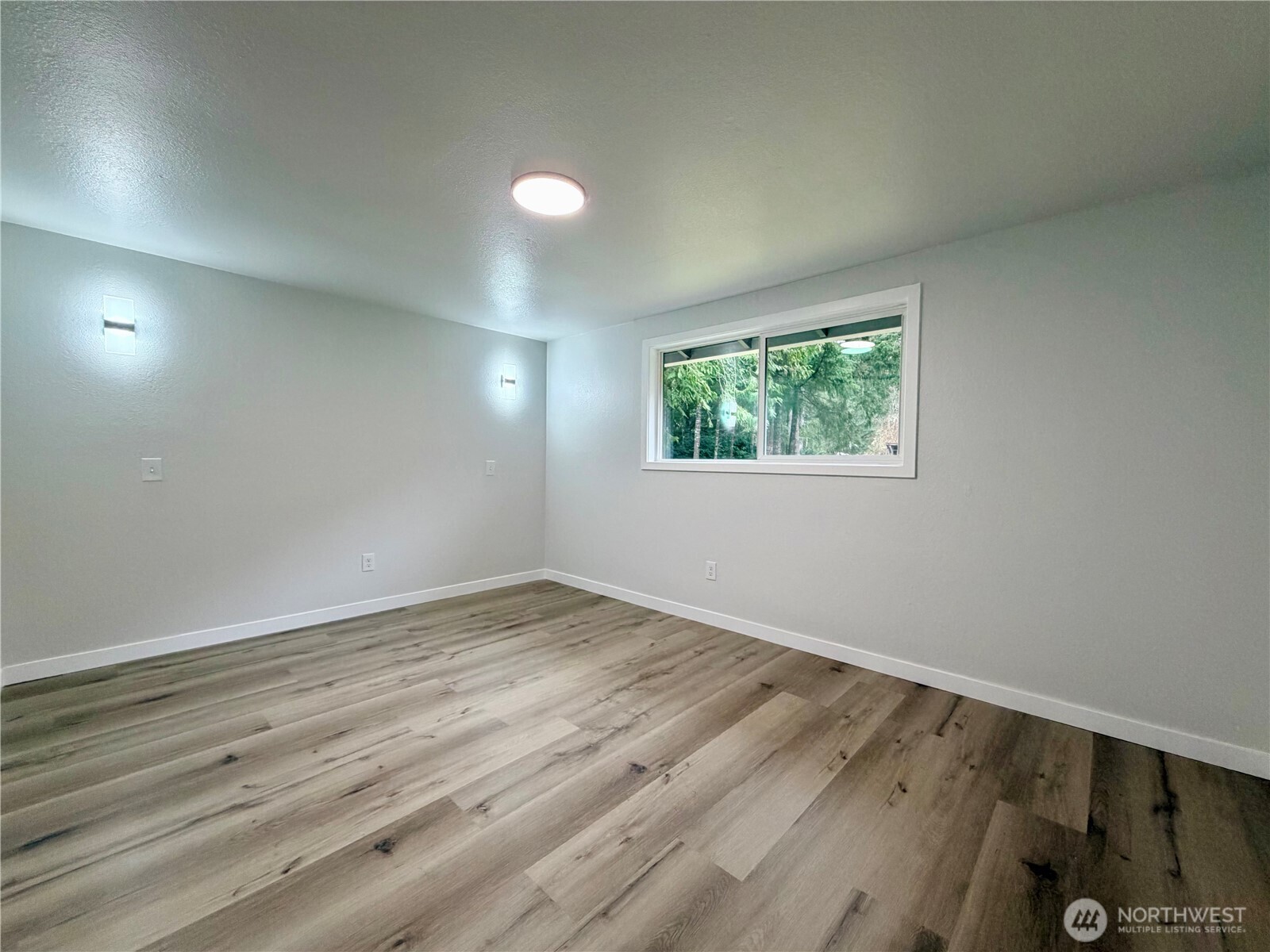 11 Webb Road SW, Lakebay, WA 98349