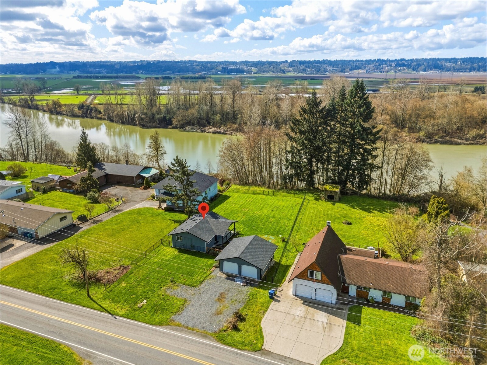 8114 Riverview Road , Snohomish, WA 98290