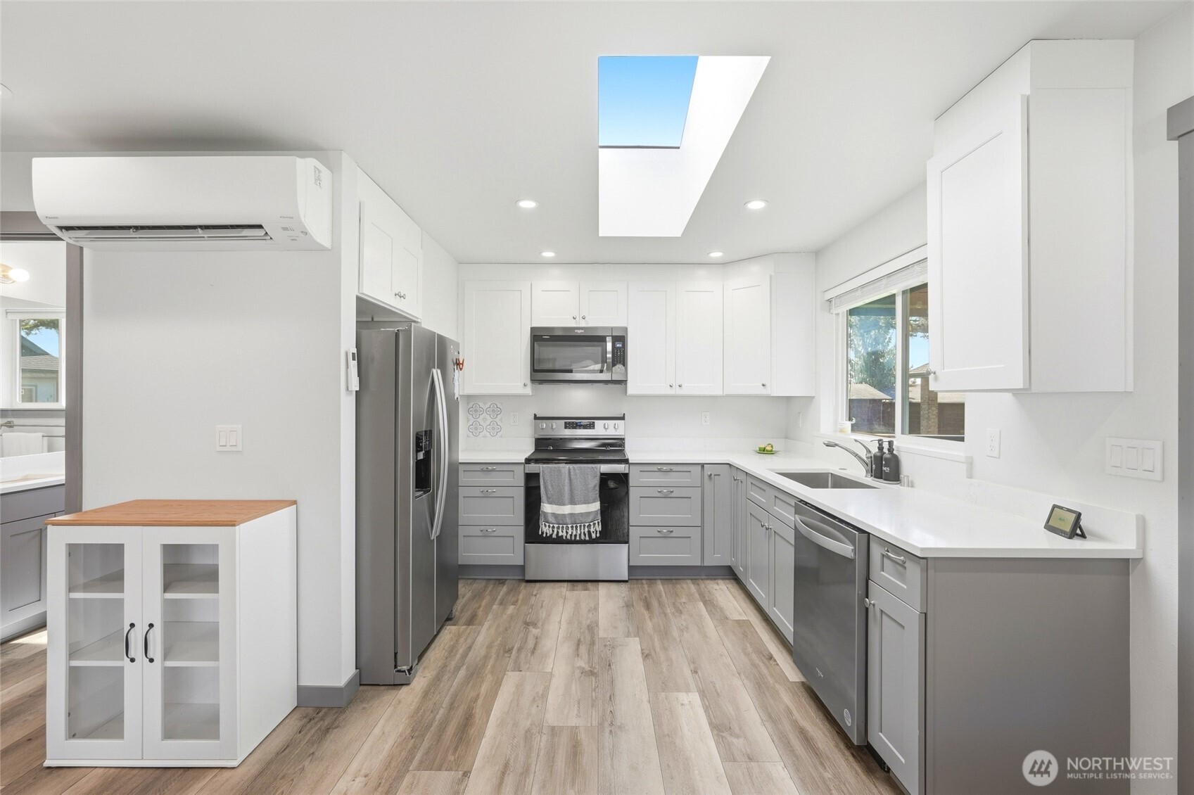 8114 Riverview Road , Snohomish, WA 98290