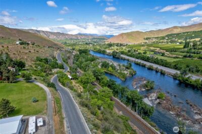 2080 Sleepy Hollow Road , Wenatchee, WA 98801 - Photo 9