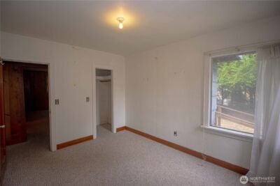 1122 W Spruce Street , Port Angeles, WA 98362 - Photo 16