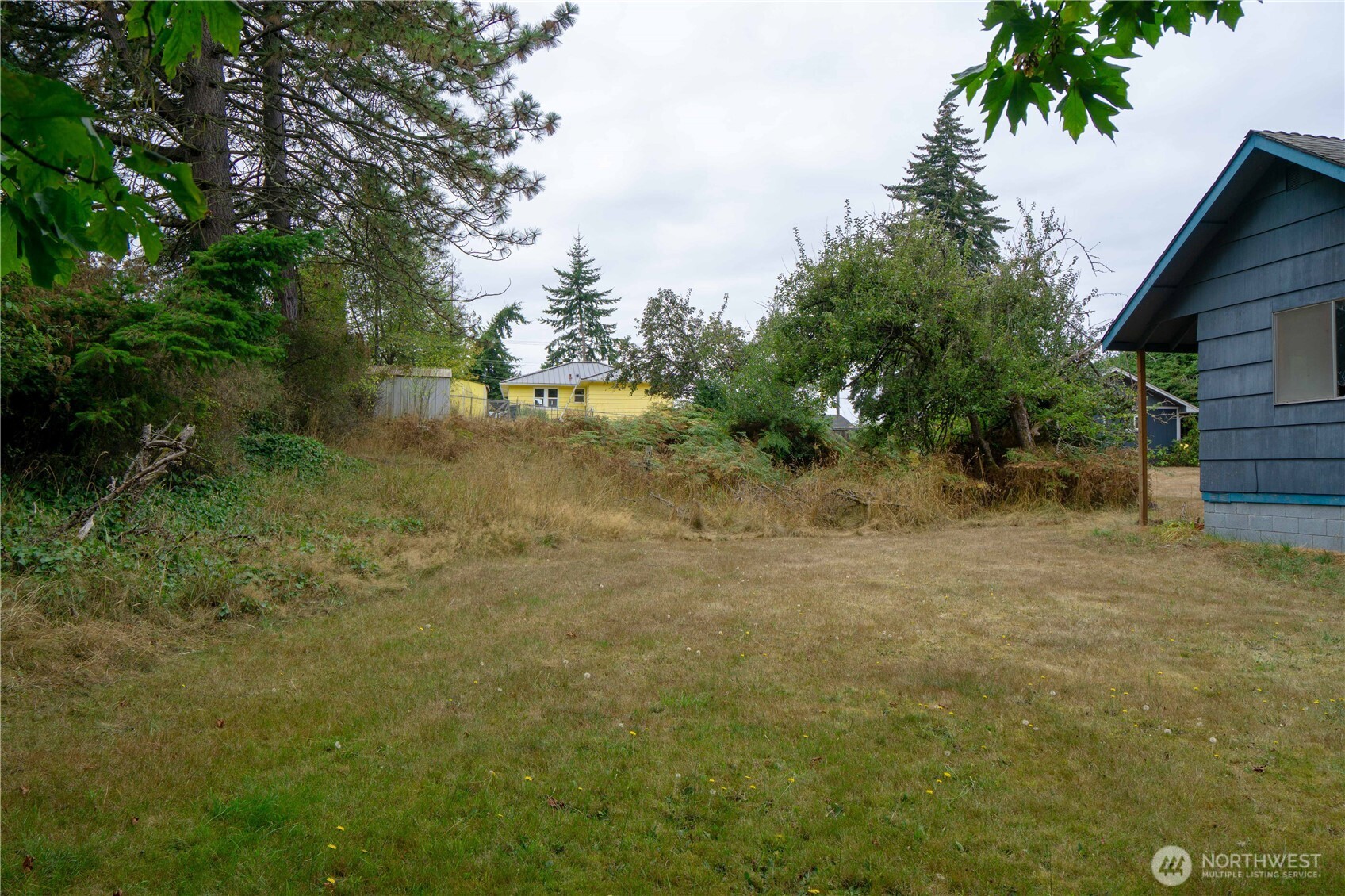 1122 W Spruce Street , Port Angeles, WA 98362
