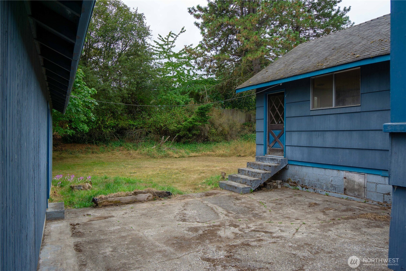 1122 W Spruce Street , Port Angeles, WA 98362