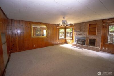 1122 W Spruce Street , Port Angeles, WA 98362 - Photo 4